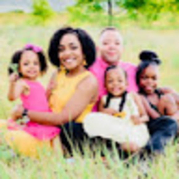 Meet your Posher, Byron - Picture 1 of 1